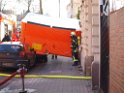 Einsatz Feuerwehr SEK Polizei Koeln Nippes Merheimerstr P029